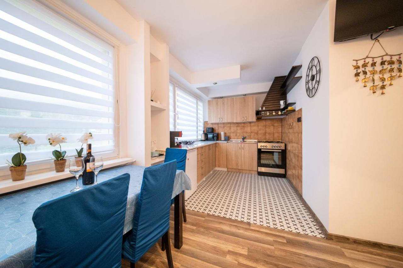 Art Apartament 2 Ustrzyki Dolne Exterior foto
